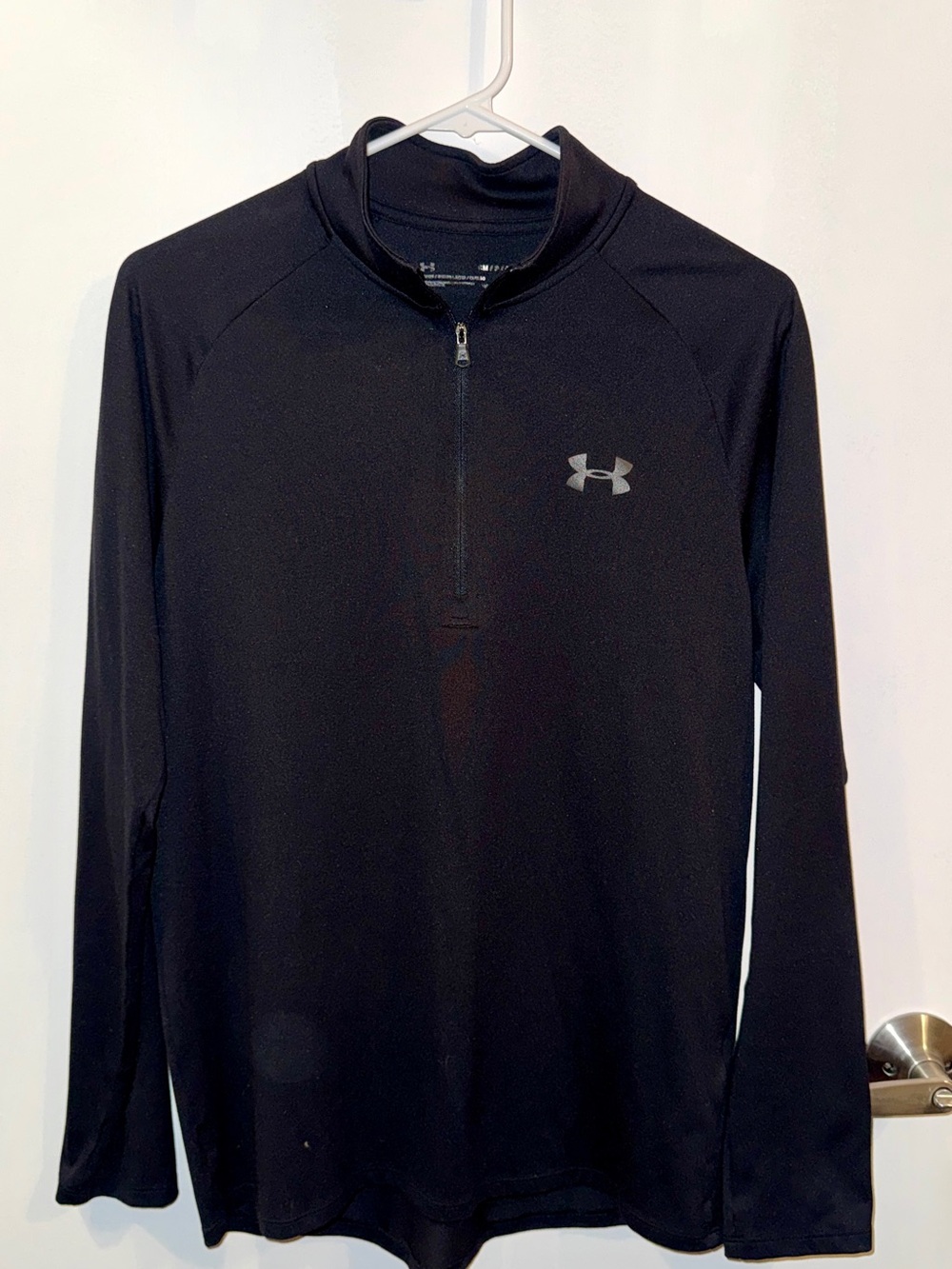 Under Armour Black 1/4 Quarter Zip Performance Top